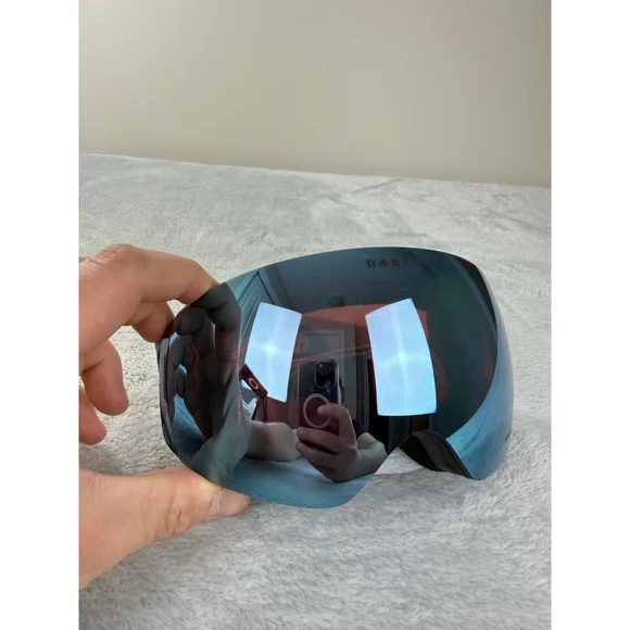 Oakley NWT Snowboarding Goggles Flight Deck XM Goggle Factory Pilot Whiteout - Picture 13 of 15